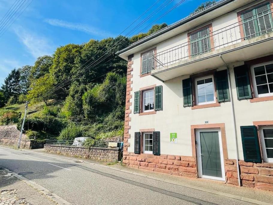 Gite Du Chateau Lutzelbourg Exteriér fotografie